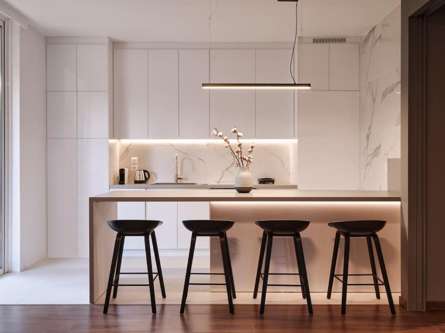 Serene Retreat In Glyfada *