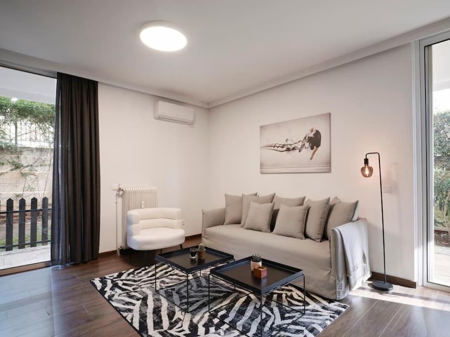 Serene Retreat In Glyfada Appartement Athènes